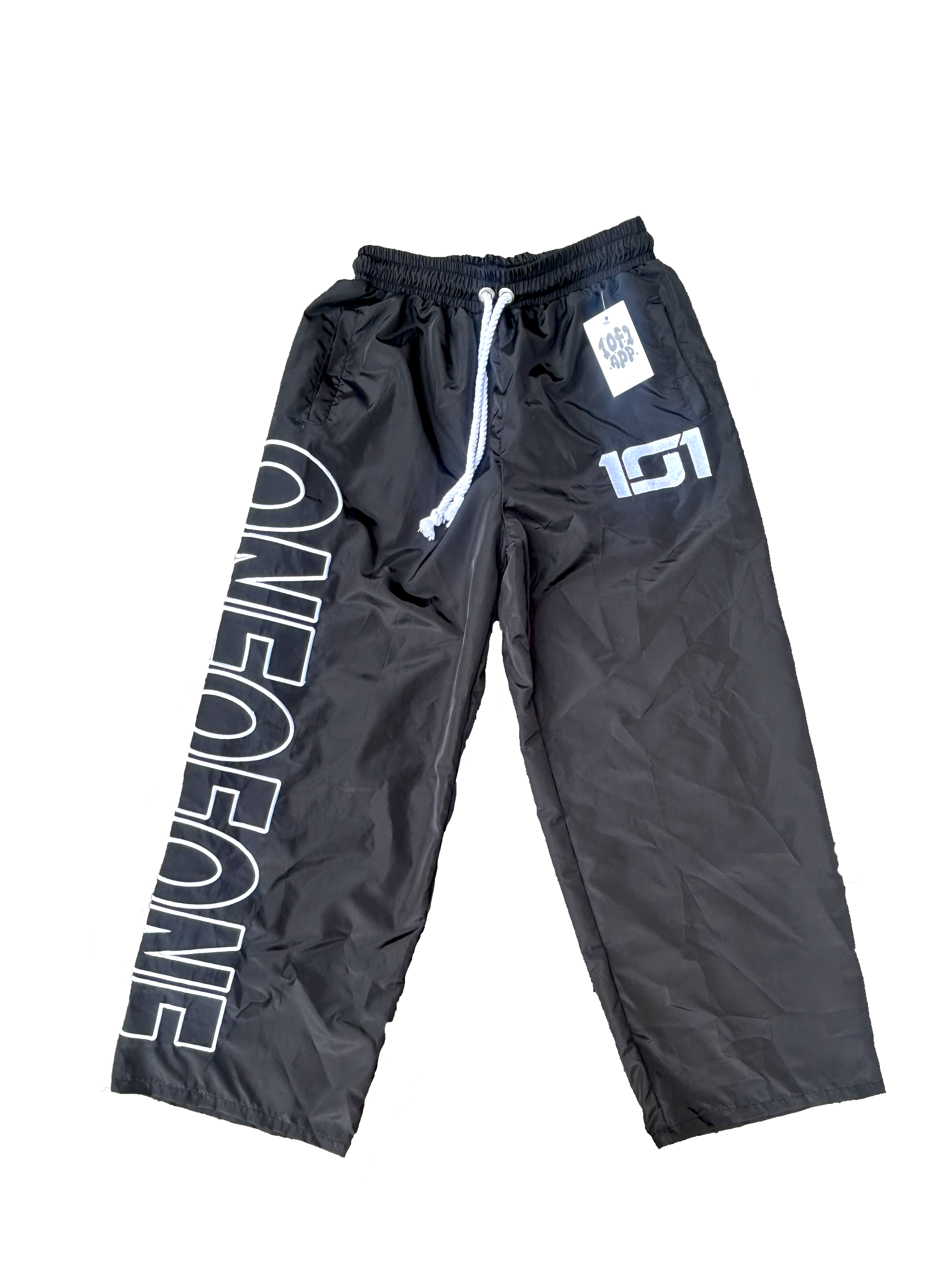 BLACK NYLON SWEATS