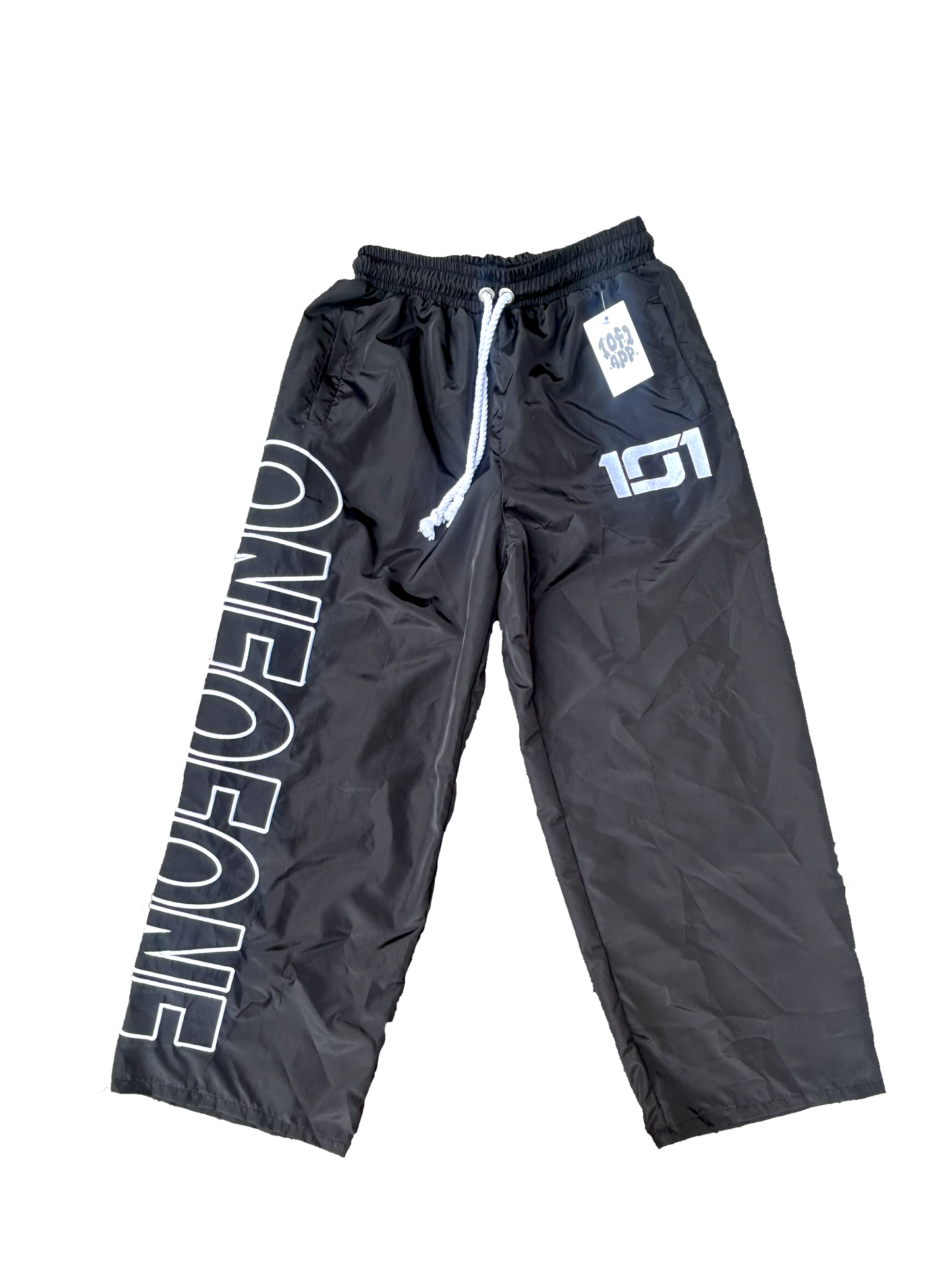 BLACK NYLON SWEATS